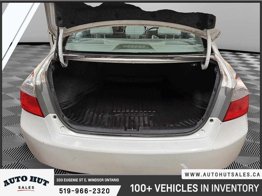 2014 Honda Accord Sedan LX in Windsor, Ontario - 6 - w1024h768px