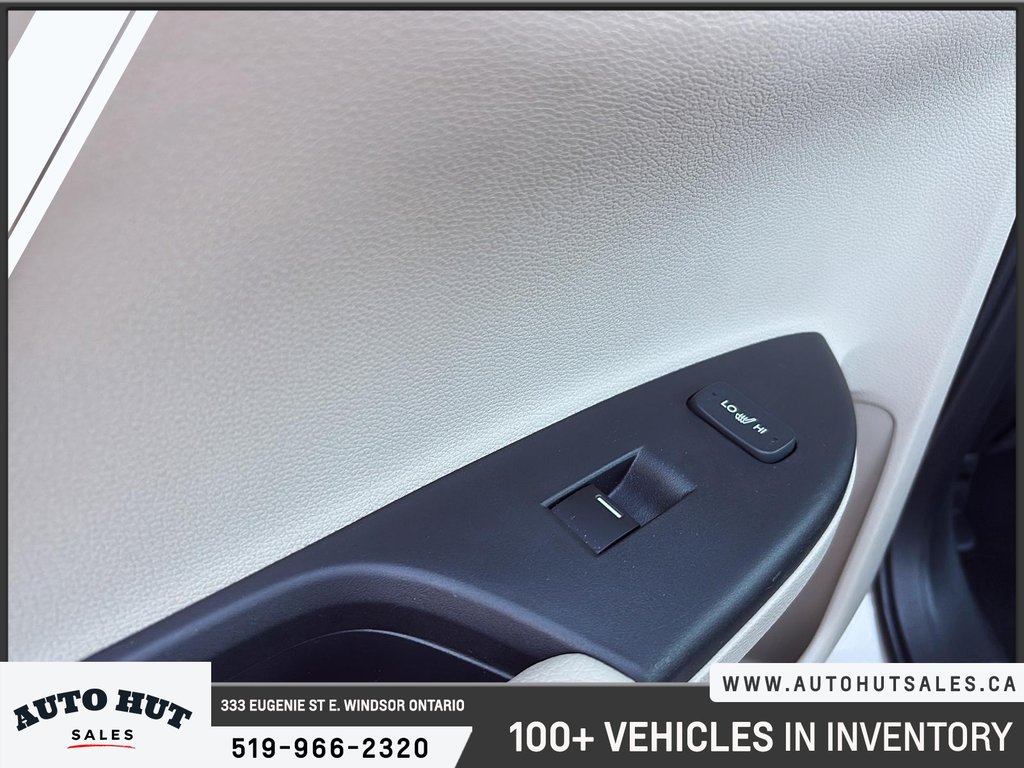 2015 Honda Accord Sedan Touring in Windsor, Ontario - 24 - w1024h768px