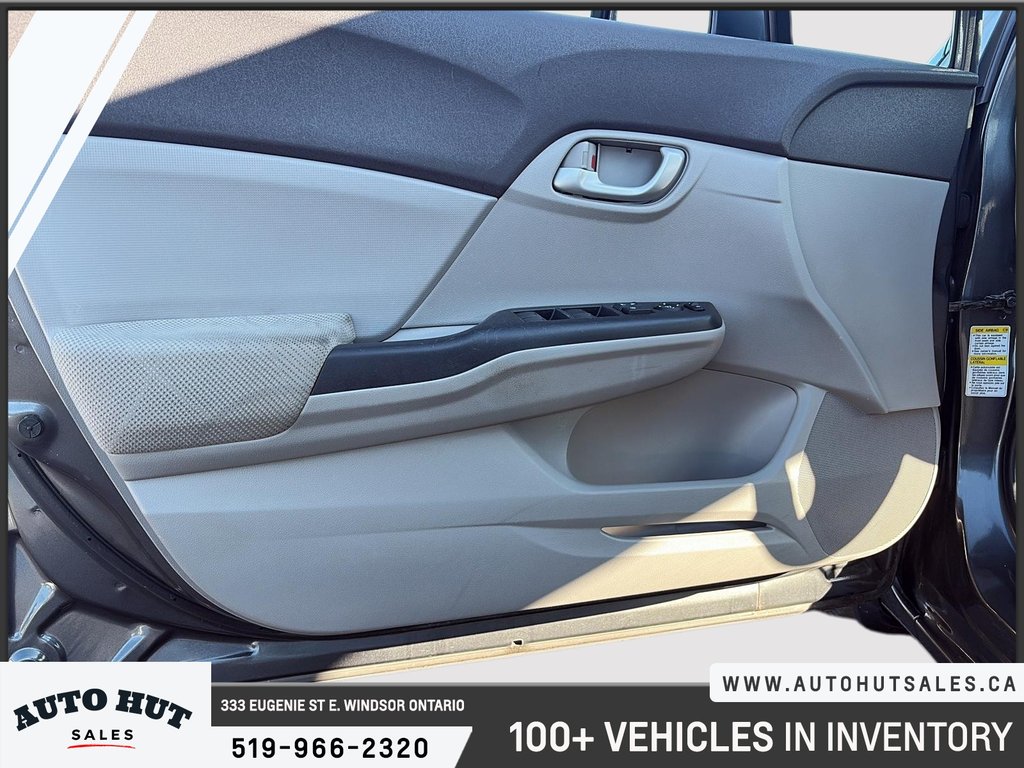 2012 Honda Civic Sdn LX in Windsor, Ontario - 11 - w1024h768px