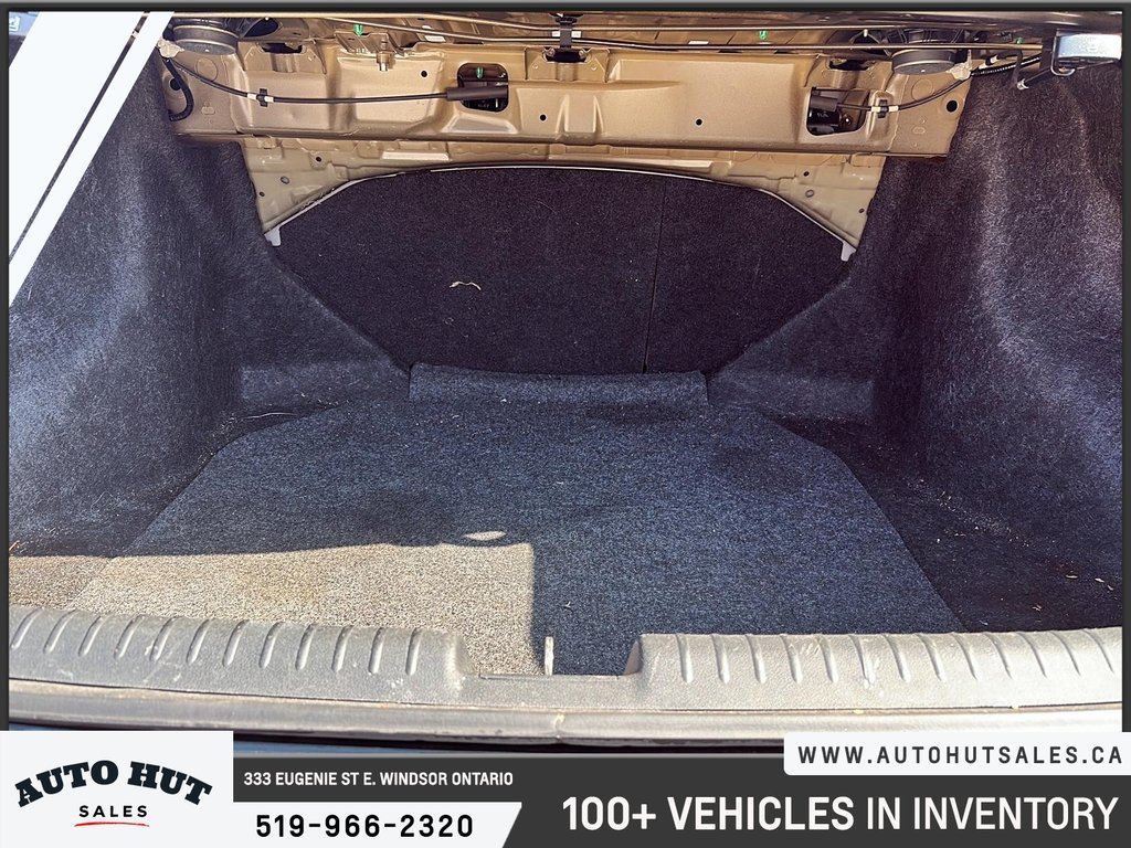 2014 Honda Civic Sedan LX in Windsor, Ontario - 6 - w1024h768px