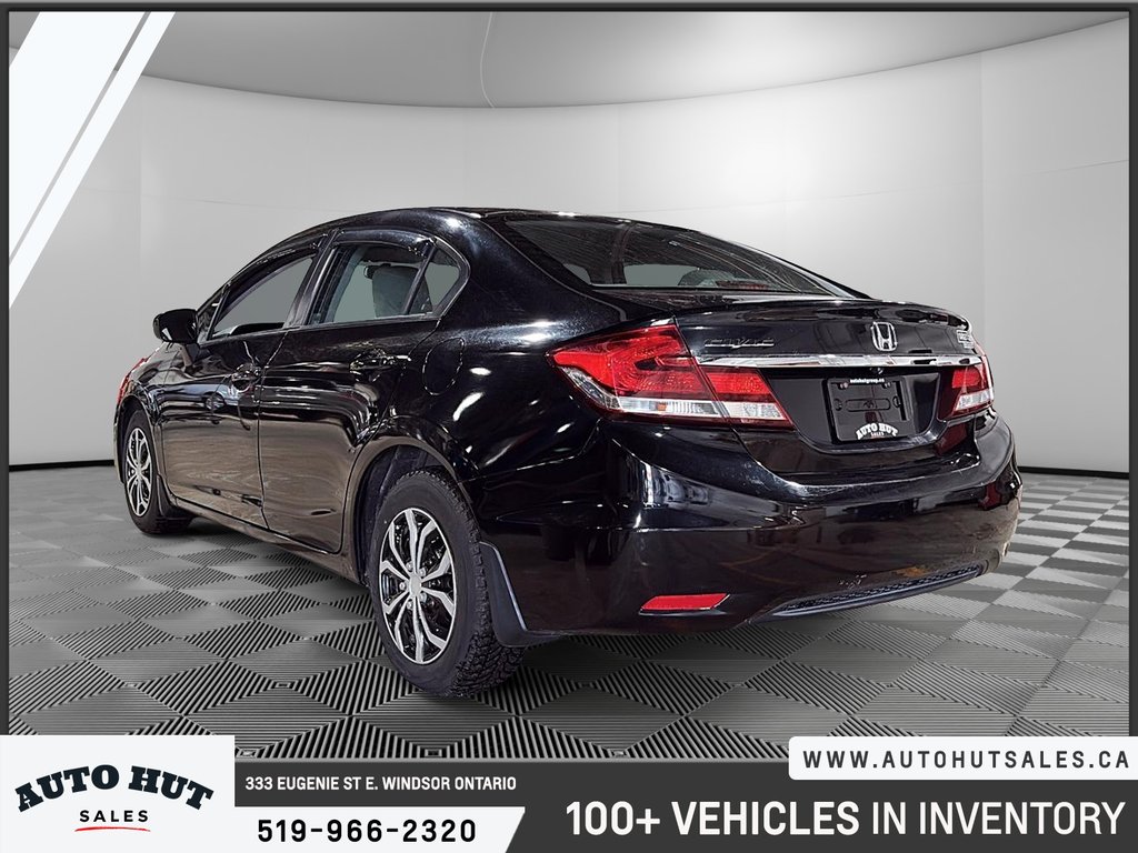 2015 Honda Civic Sedan LX in Windsor, Ontario - 4 - w1024h768px