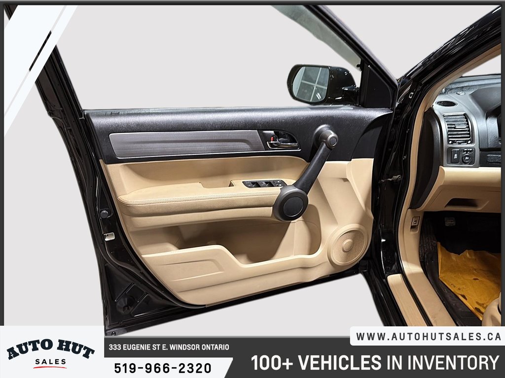 2011 Honda CR-V in Windsor, Ontario - 11 - w1024h768px