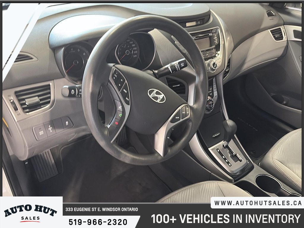 2013 Hyundai Elantra GL in Windsor, Ontario - 10 - w1024h768px