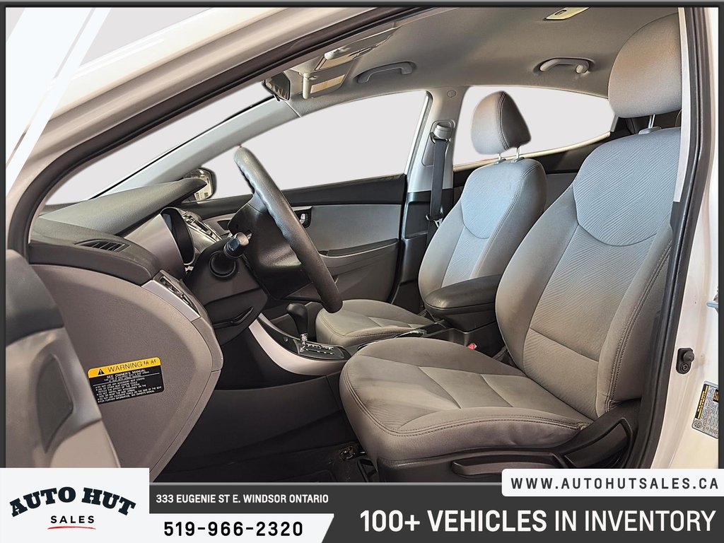 2013 Hyundai Elantra GL in Windsor, Ontario - 9 - w1024h768px