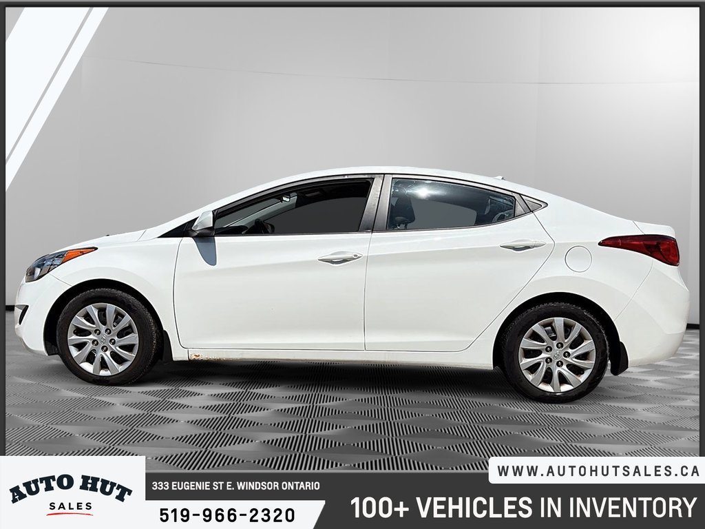 2013 Hyundai Elantra GL in Windsor, Ontario - 5 - w1024h768px