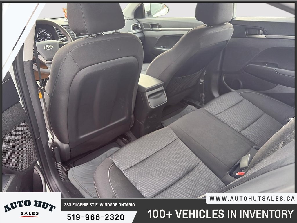 2017 Hyundai Elantra LE in Windsor, Ontario - 19 - w1024h768px