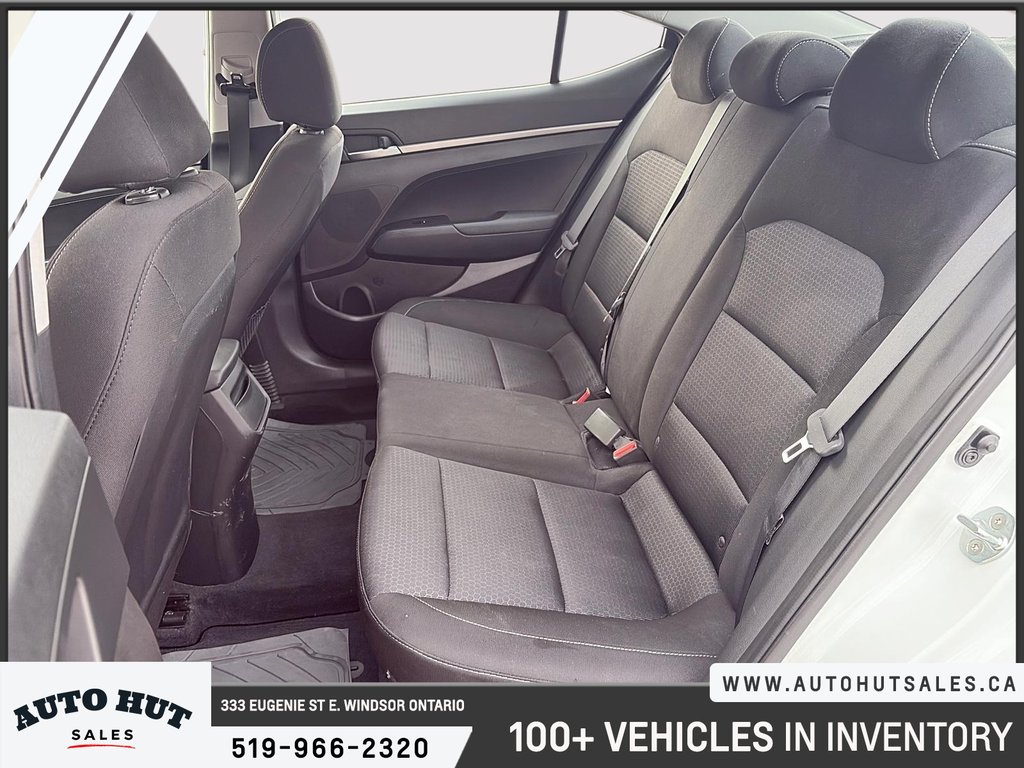 2017 Hyundai Elantra LE in Windsor, Ontario - 18 - w1024h768px
