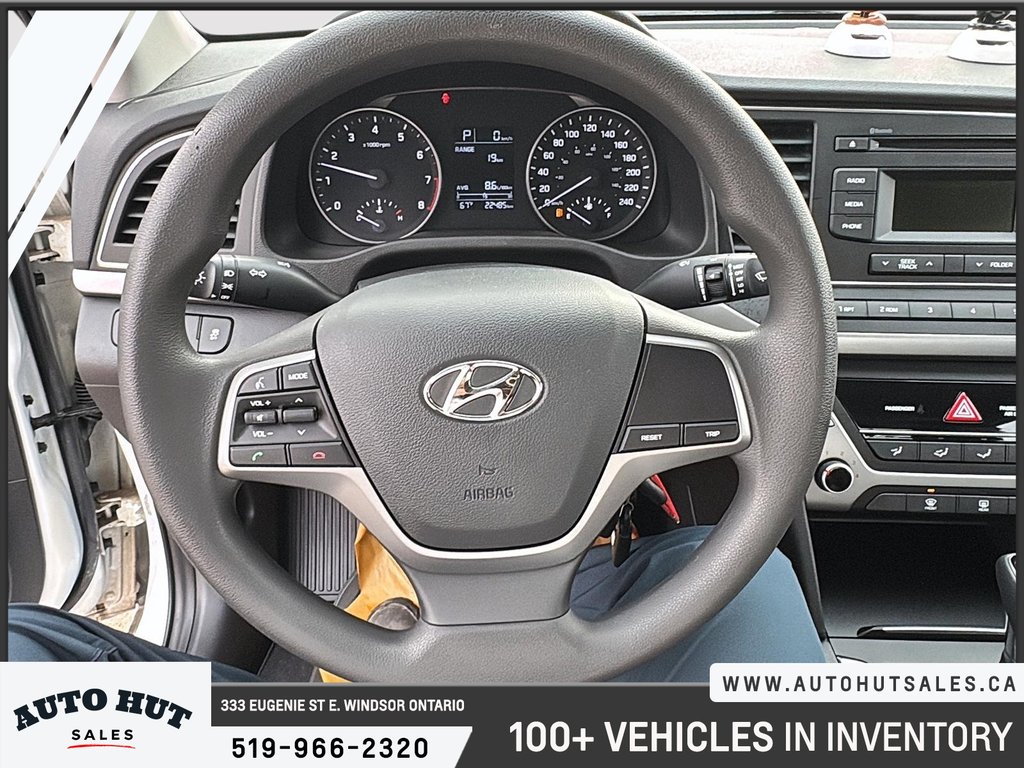 2017 Hyundai Elantra LE in Windsor, Ontario - 12 - w1024h768px