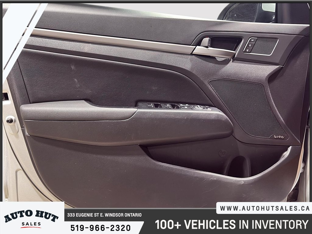 2017 Hyundai Elantra Limited SE in Windsor, Ontario - 11 - w1024h768px