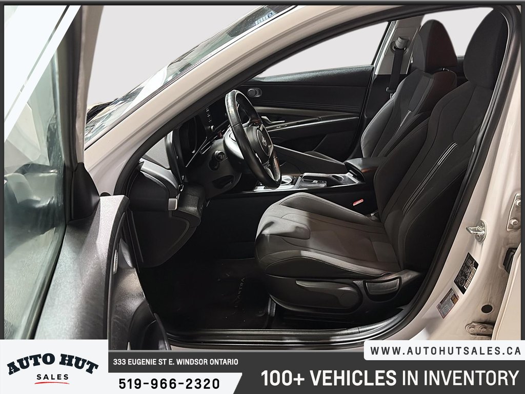 2021 Hyundai Elantra Preferred in Windsor, Ontario - 9 - w1024h768px