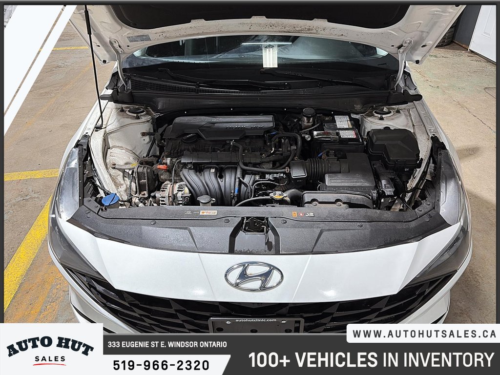 2021 Hyundai Elantra Preferred in Windsor, Ontario - 8 - w1024h768px