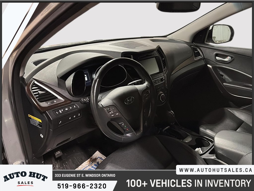 2017 Hyundai Santa Fe XL Limited in Windsor, Ontario - 11 - w1024h768px