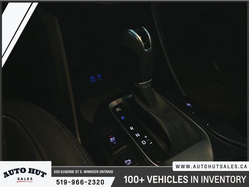 2017 Hyundai Santa Fe XL Limited in Windsor, Ontario - 16 - w1024h768px