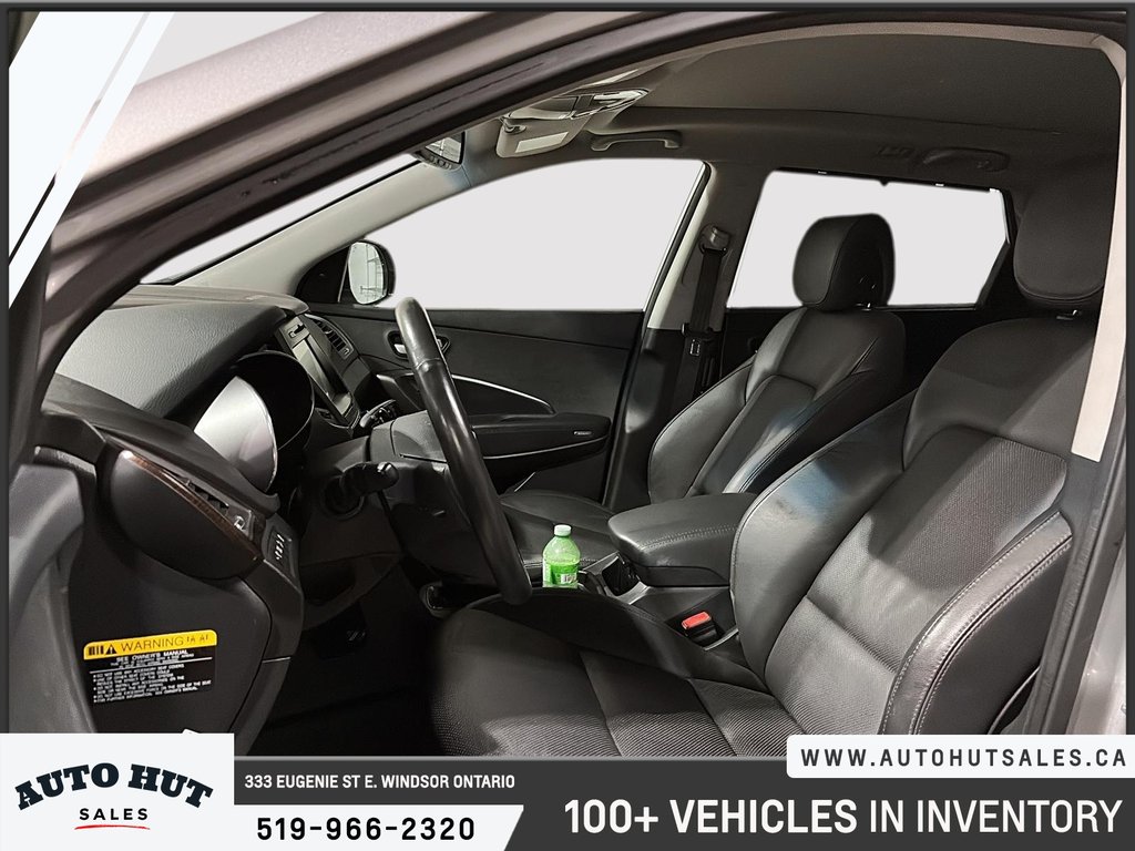 2017 Hyundai Santa Fe XL Limited in Windsor, Ontario - 10 - w1024h768px