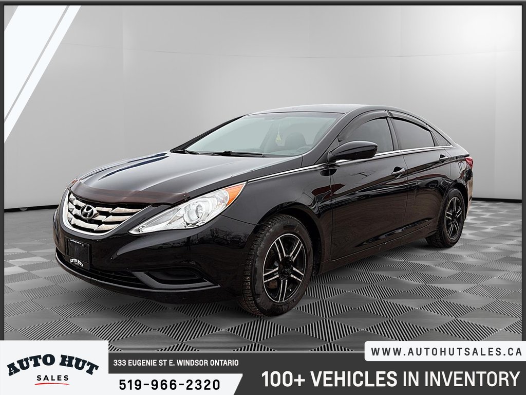 2011 Hyundai Sonata GL in Windsor, Ontario - 1 - w1024h768px