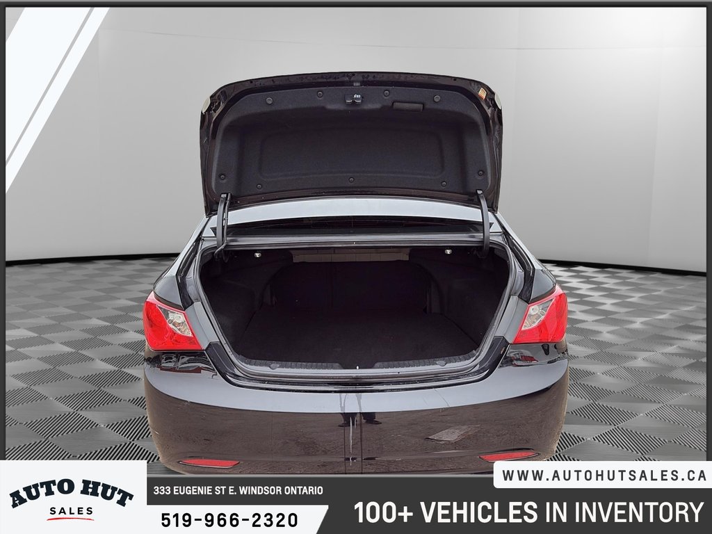 2011 Hyundai Sonata GL in Windsor, Ontario - 6 - w1024h768px