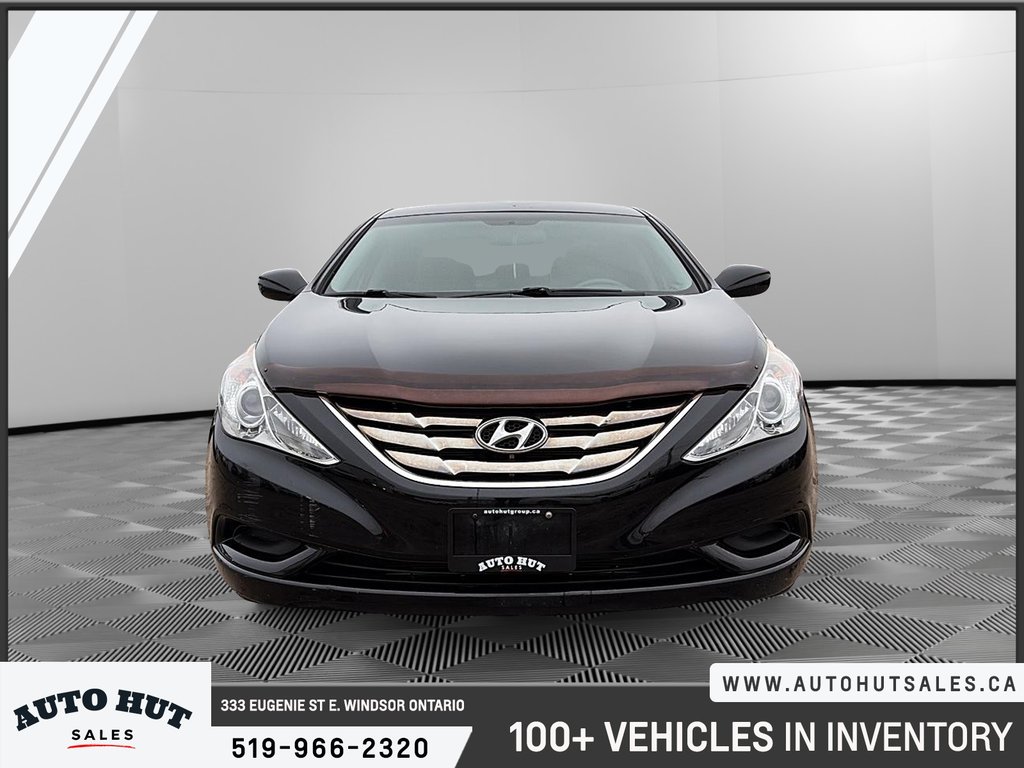 2011 Hyundai Sonata GL in Windsor, Ontario - 2 - w1024h768px