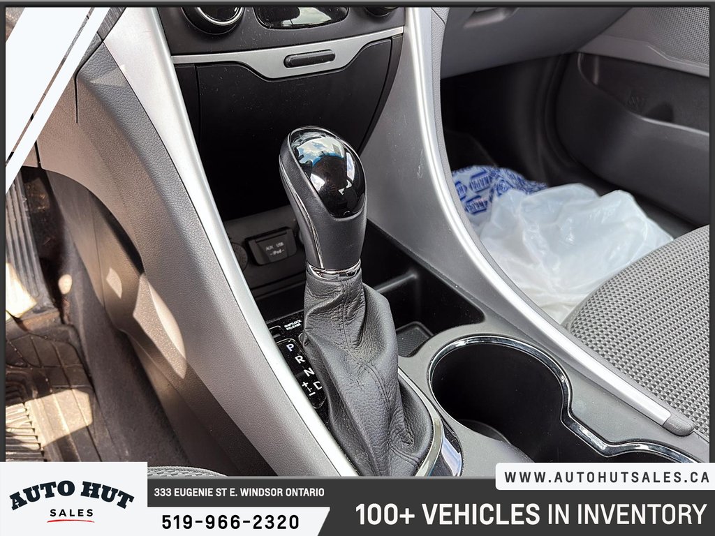 2013 Hyundai Sonata GLS in Windsor, Ontario - 15 - w1024h768px