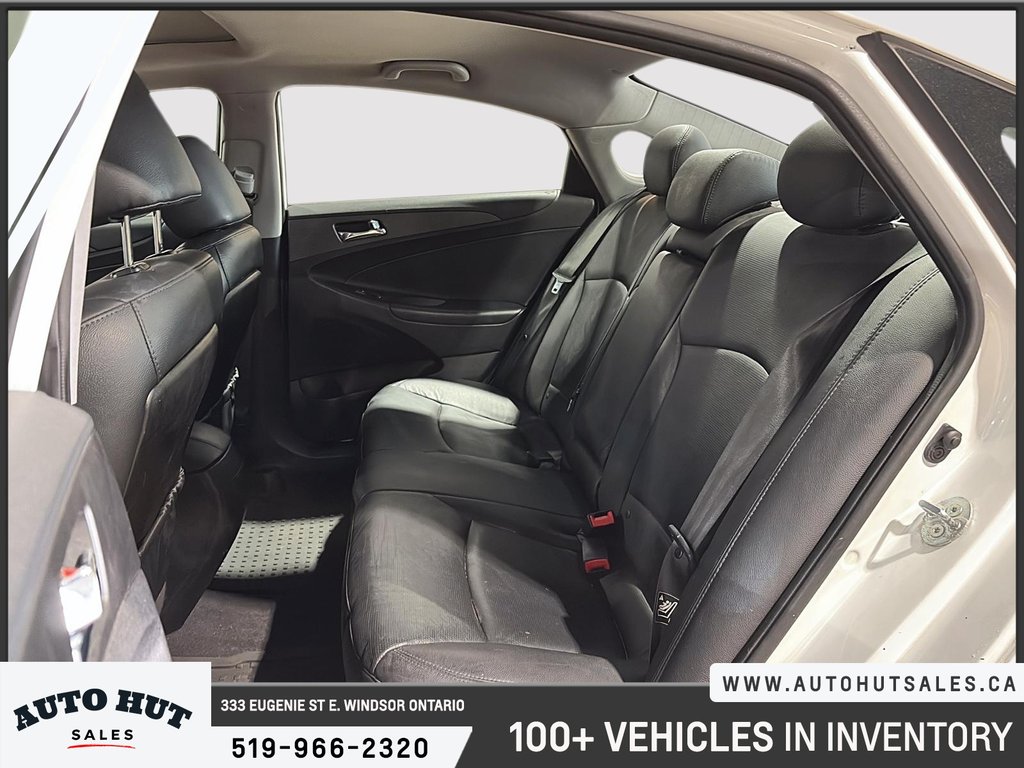 2013 Hyundai Sonata SE in Windsor, Ontario - 18 - w1024h768px