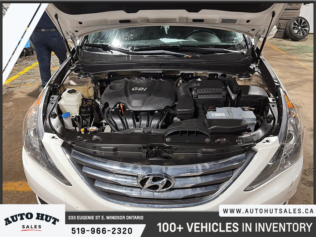 2014 Hyundai Sonata Limited in Windsor, Ontario - 8 - w1024h768px