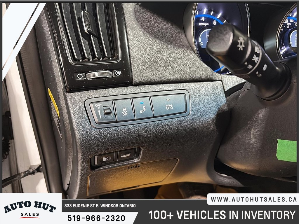 2014 Hyundai Sonata Limited in Windsor, Ontario - 14 - w1024h768px