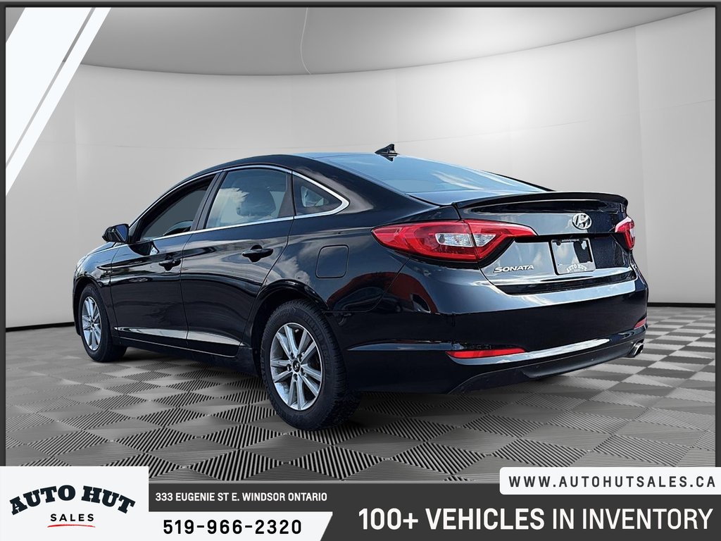 2015 Hyundai Sonata GL 2.4L in Windsor, Ontario - 4 - w1024h768px