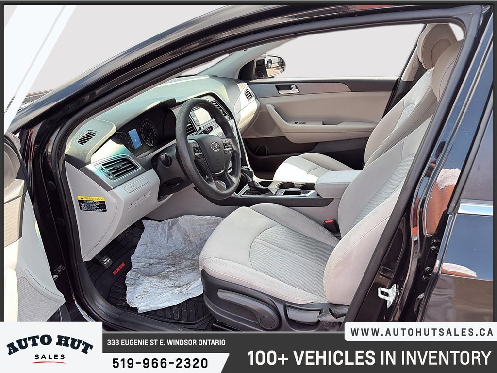2015 Hyundai Sonata GL 2.4L in Windsor, Ontario - 9 - w1024h768px