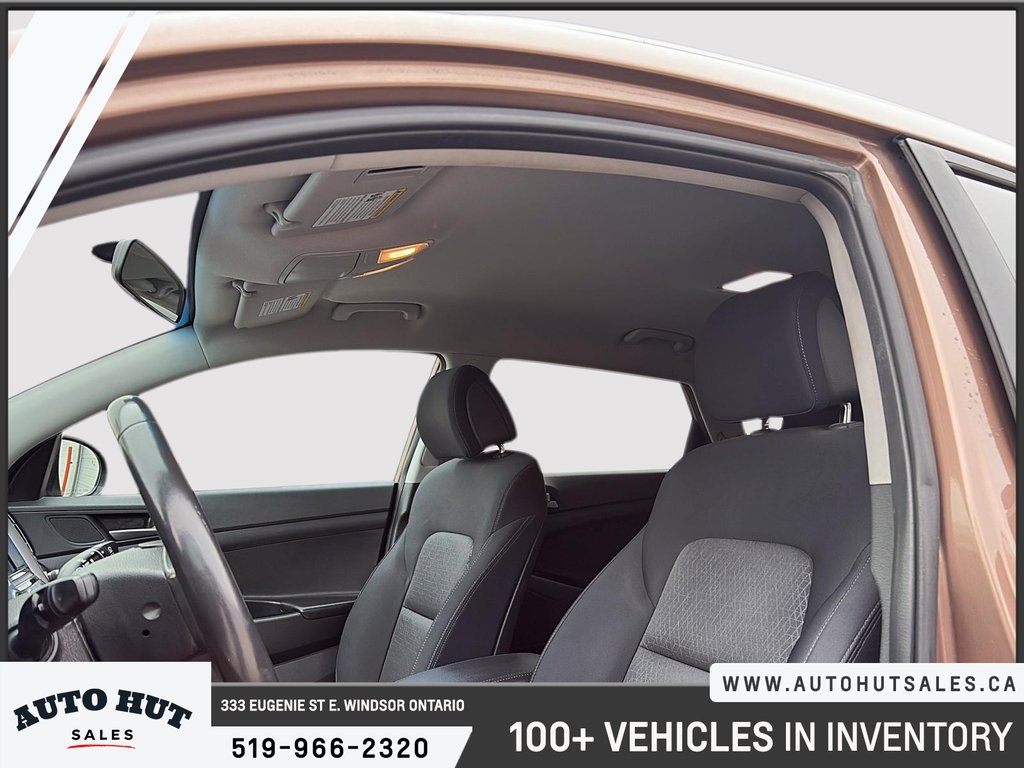 2016 Hyundai Tucson Premium in Windsor, Ontario - 17 - w1024h768px