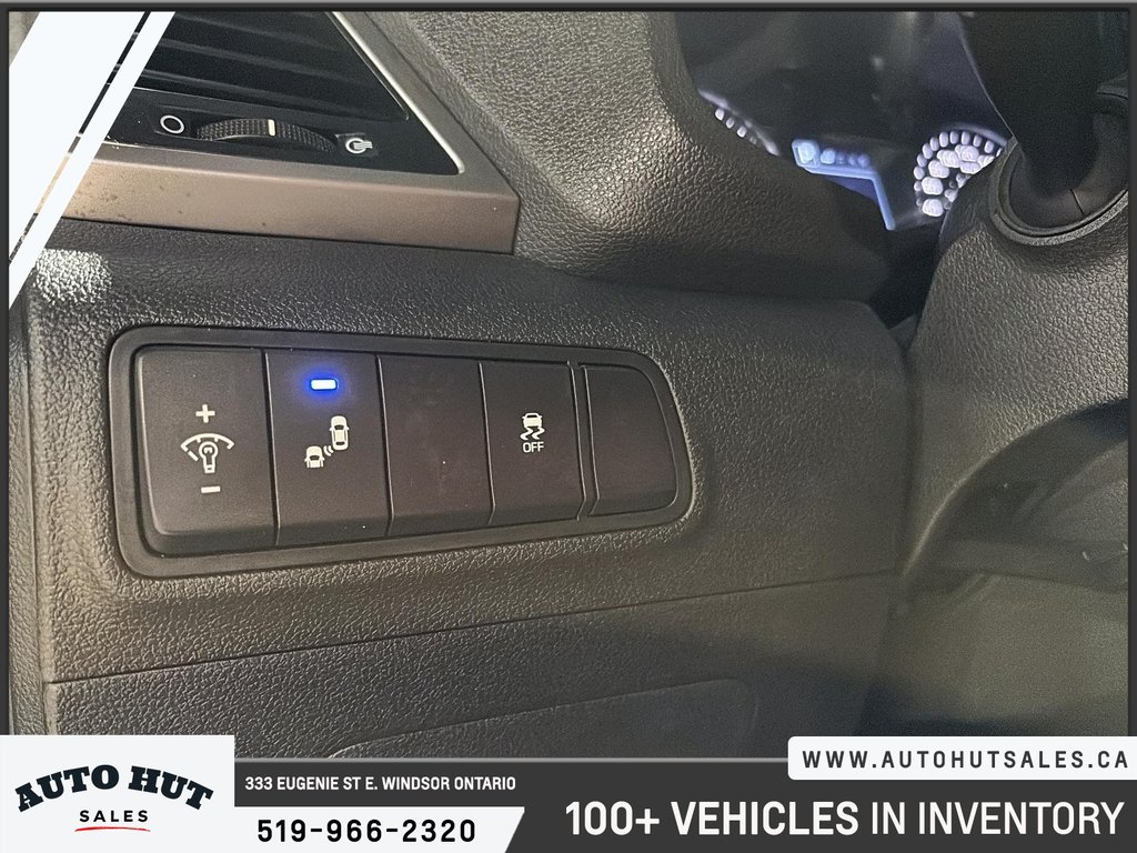 2017 Hyundai Tucson SE in Windsor, Ontario - 19 - w1024h768px