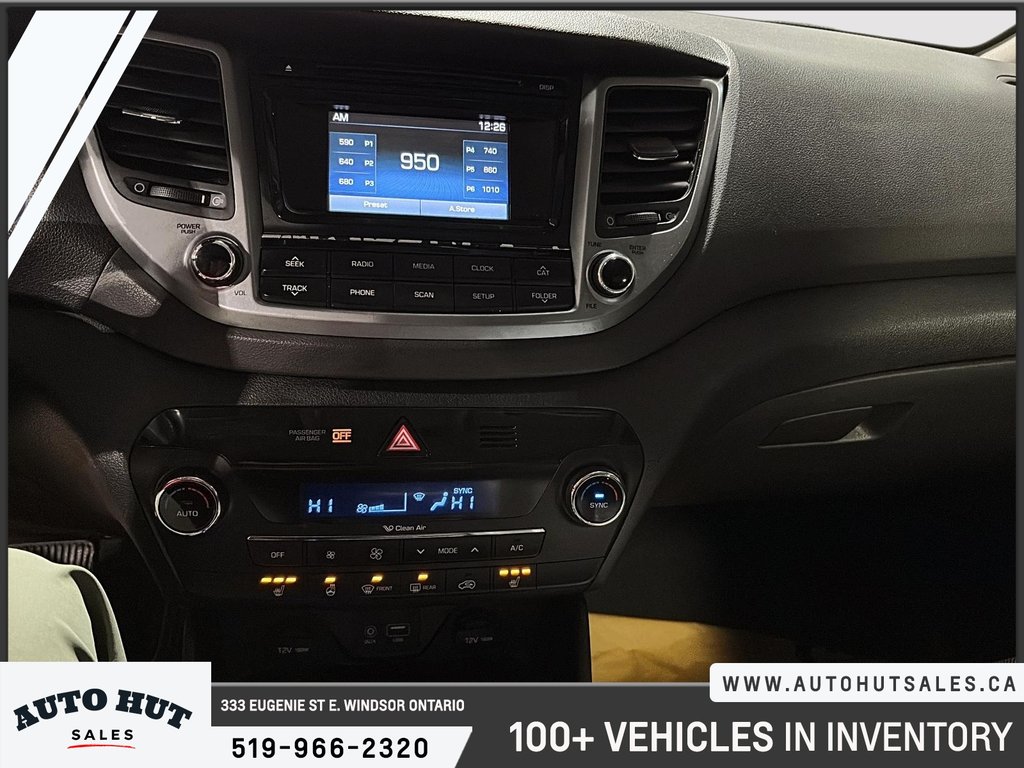 2017 Hyundai Tucson SE in Windsor, Ontario - 14 - w1024h768px