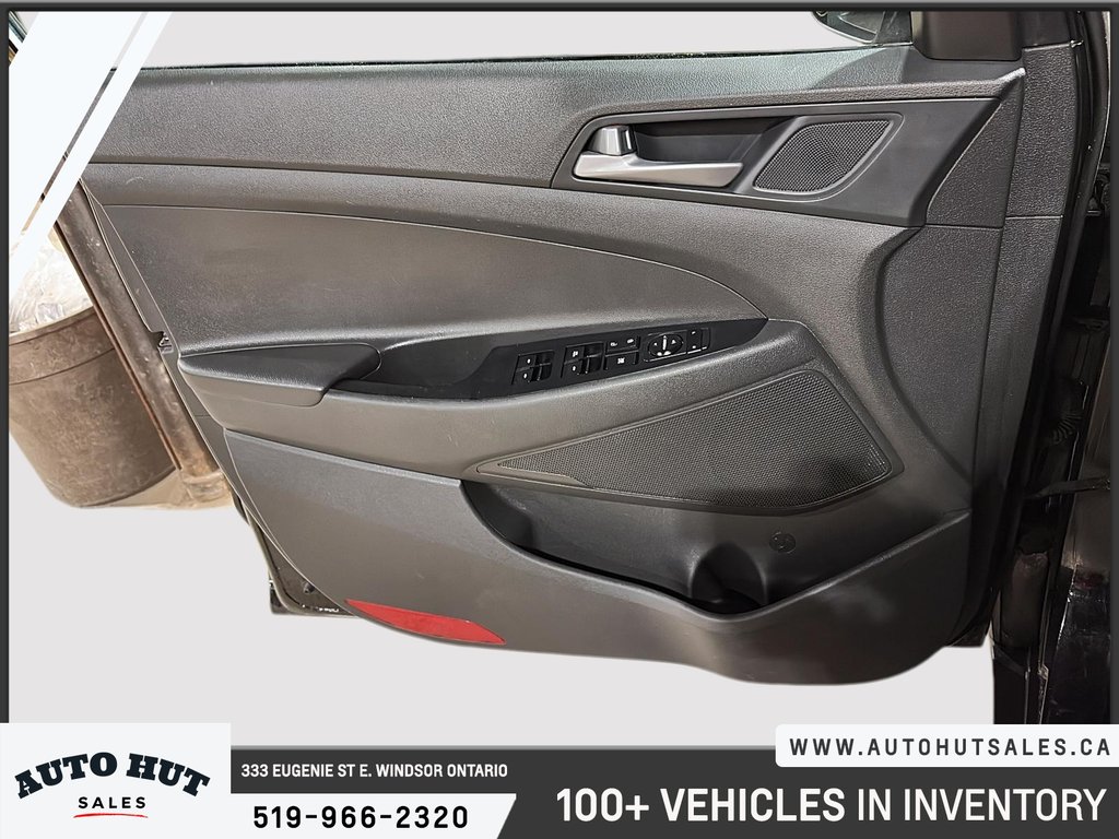2017 Hyundai Tucson SE in Windsor, Ontario - 11 - w1024h768px