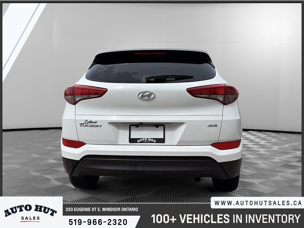 2017 Hyundai Tucson SE in Windsor, Ontario - 3 - w1024h768px