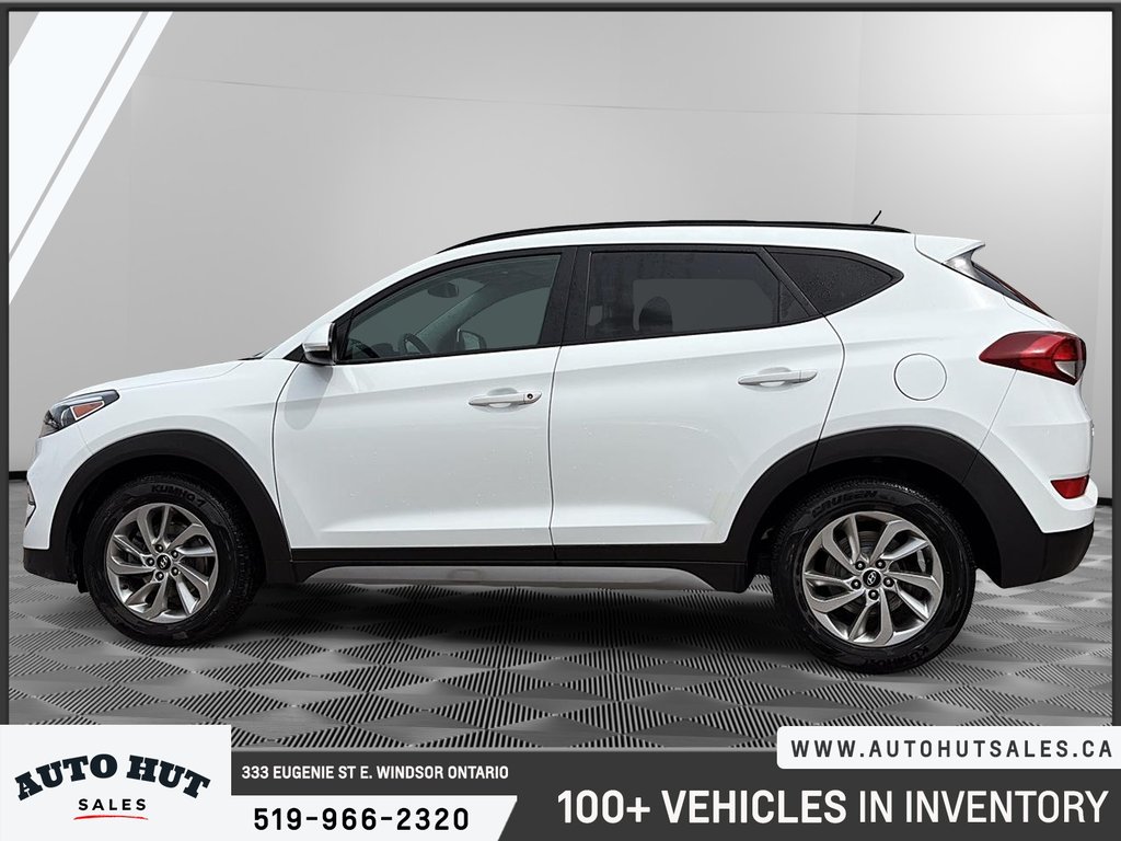 2017 Hyundai Tucson SE in Windsor, Ontario - 5 - w1024h768px