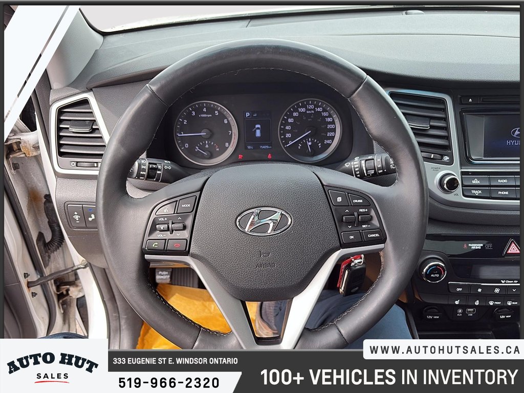 2017 Hyundai Tucson SE in Windsor, Ontario - 12 - w1024h768px