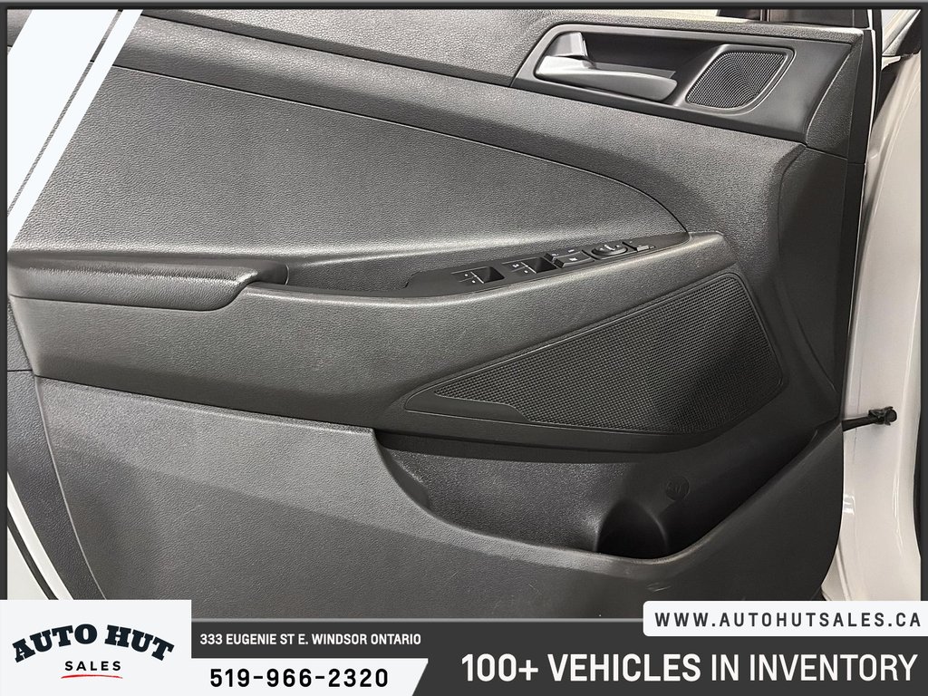 2017 Hyundai Tucson SE in Windsor, Ontario - 11 - w1024h768px