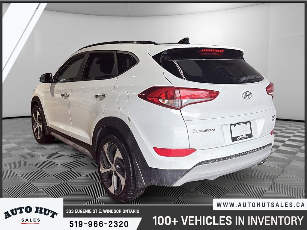 2018 Hyundai Tucson SE in Windsor, Ontario - 4 - w1024h768px