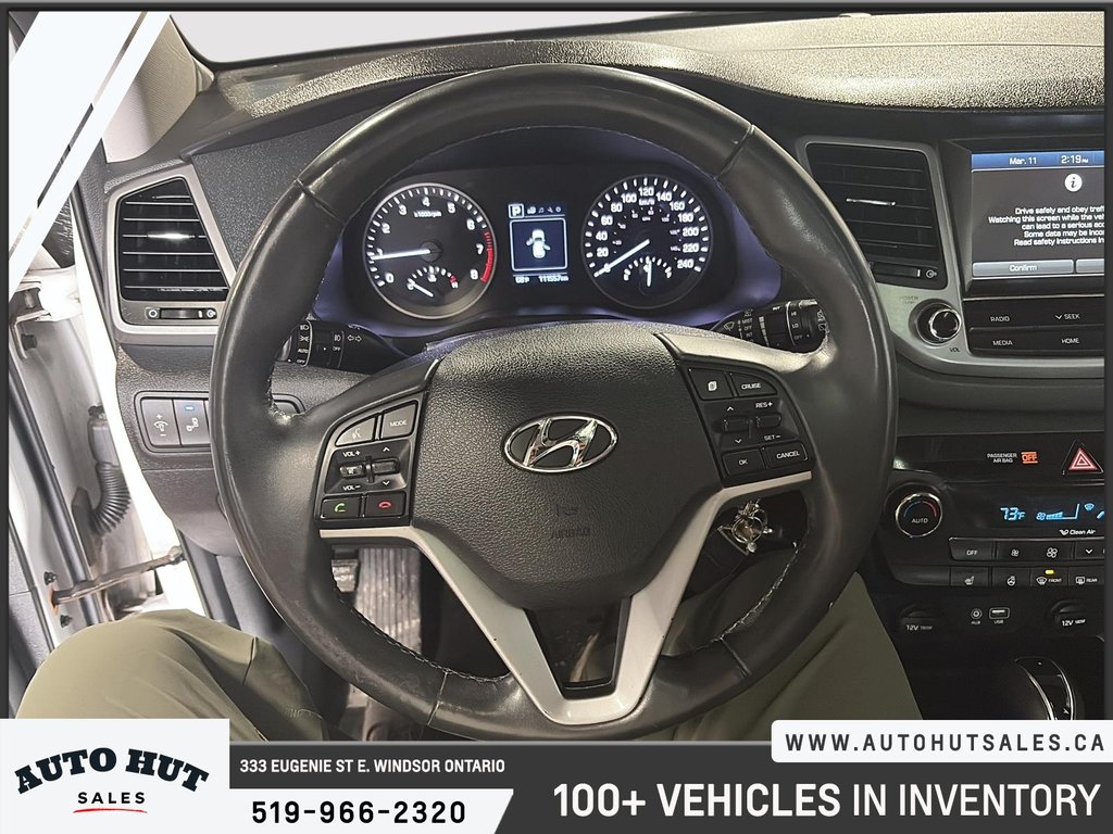 2018 Hyundai Tucson SE in Windsor, Ontario - 12 - w1024h768px