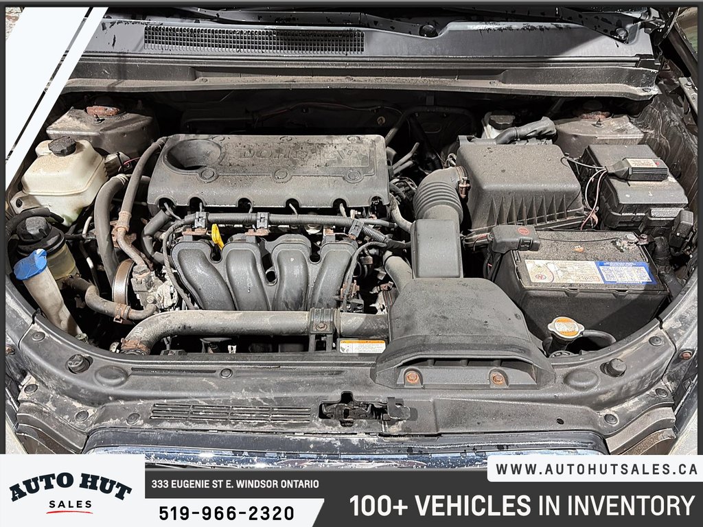 2012 Kia Rondo in Windsor, Ontario - 8 - w1024h768px