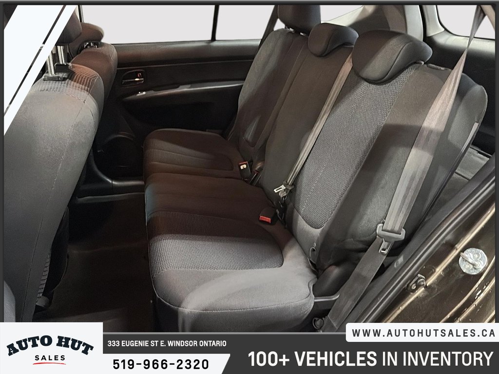2012 Kia Rondo in Windsor, Ontario - 20 - w1024h768px