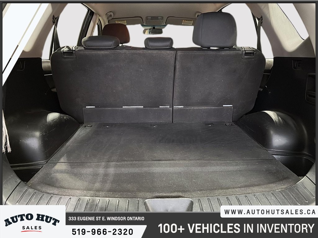 2012 Kia Rondo in Windsor, Ontario - 6 - w1024h768px