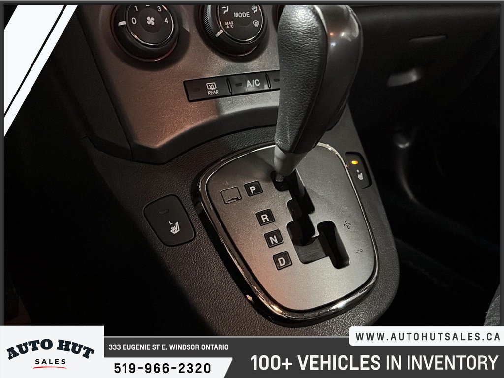 2012 Kia Rondo in Windsor, Ontario - 17 - w1024h768px