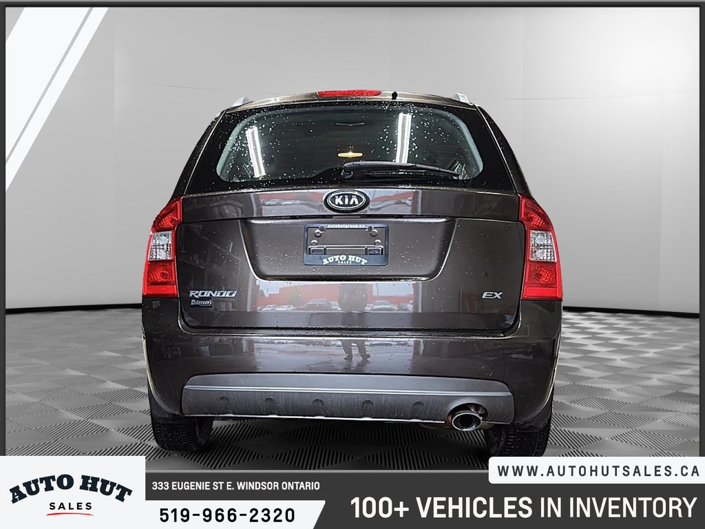 2012 Kia Rondo in Windsor, Ontario - 3 - w1024h768px
