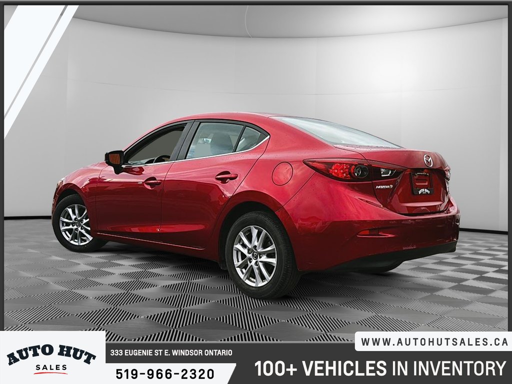 2018 Mazda 3 in Windsor, Ontario - 4 - w1024h768px