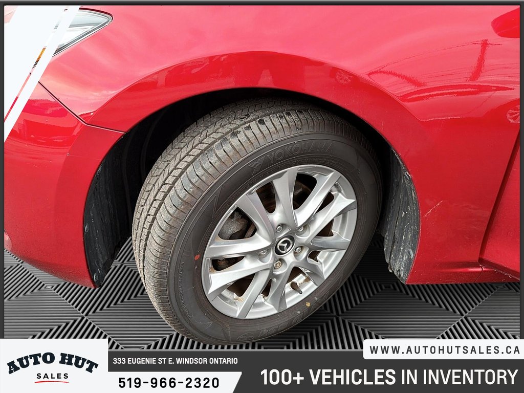 2018 Mazda 3 in Windsor, Ontario - 7 - w1024h768px