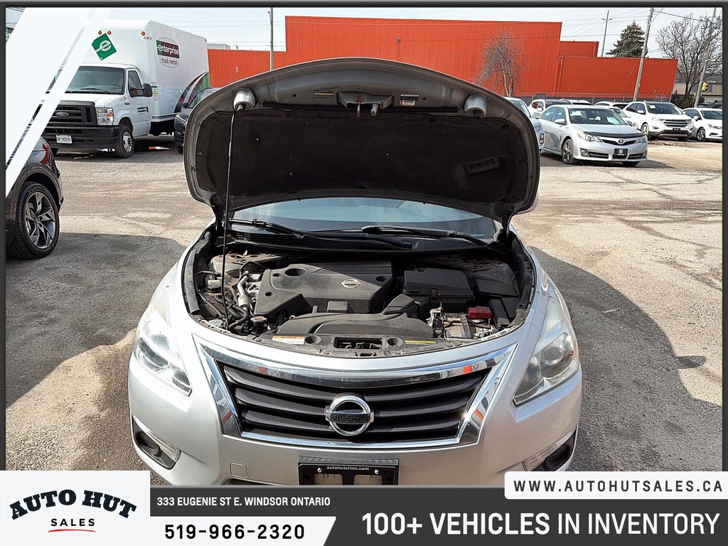 2014 Nissan Altima in Windsor, Ontario - 8 - w1024h768px