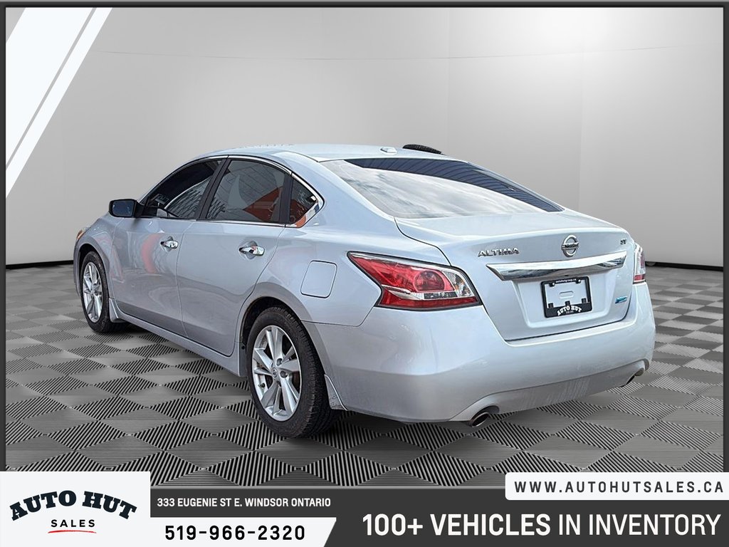 2014 Nissan Altima in Windsor, Ontario - 4 - w1024h768px