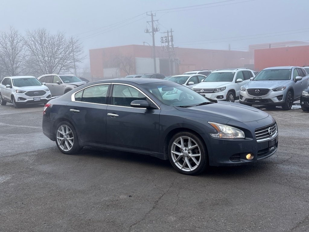 2009 Nissan Maxima in Windsor, Ontario - 2 - w1024h768px