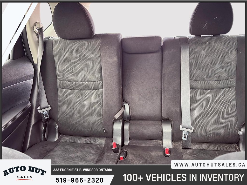 2016 Nissan Rogue SV in Windsor, Ontario - 20 - w1024h768px