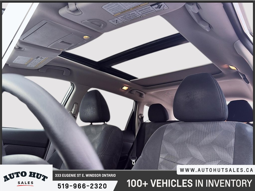 2016 Nissan Rogue SV in Windsor, Ontario - 17 - w1024h768px