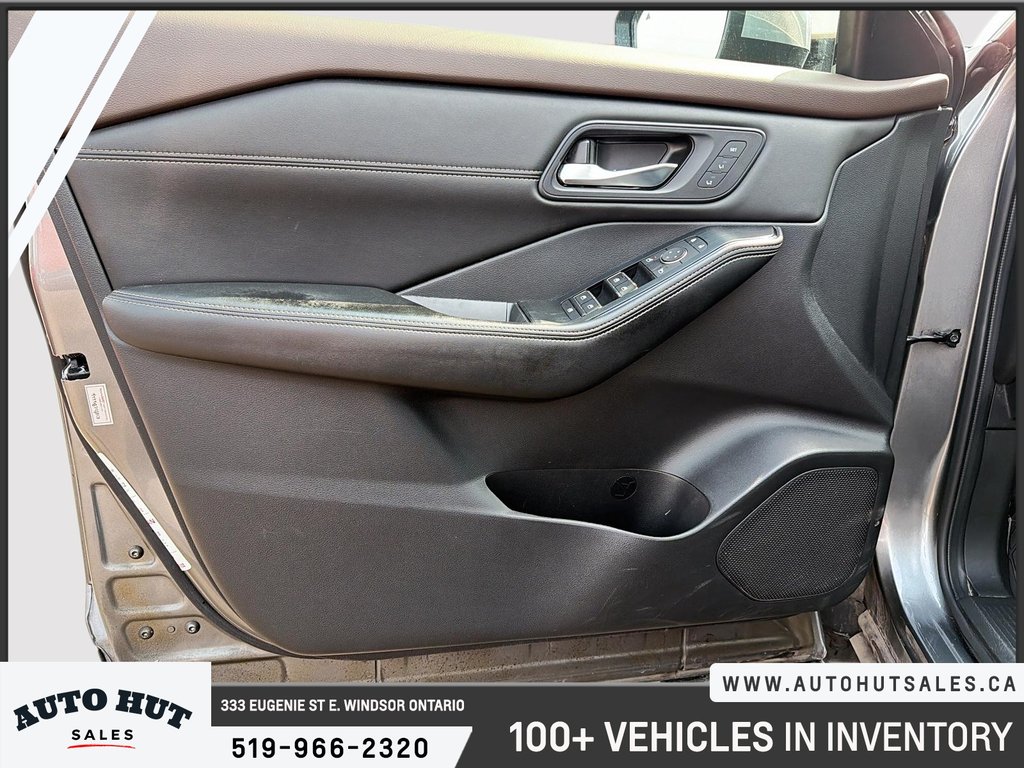 2023 Nissan Rogue SL in Windsor, Ontario - 11 - w1024h768px